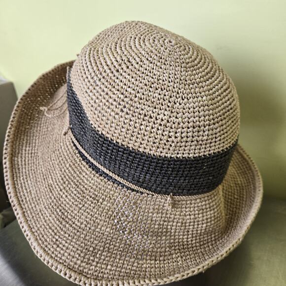 Helen Kaminksi 100% Raffia Straw Hat Provence Natural Color main image 5